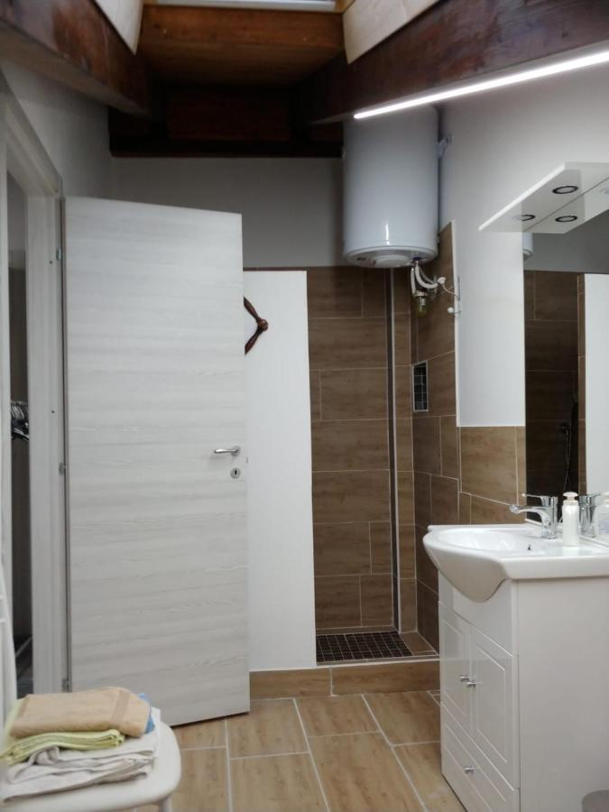 Appartamento Mirjana Cislago Exterior foto